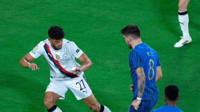 أداء صديق جوتا في الهلال يثير علامات استفهام أمام فلومينيسي “صدمة كبيرة”
