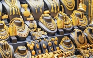 أسعار الذهب في الكويت يوم الخميس 7 أغسطس 2025: عيار 24 يبلغ 33.200 دينار