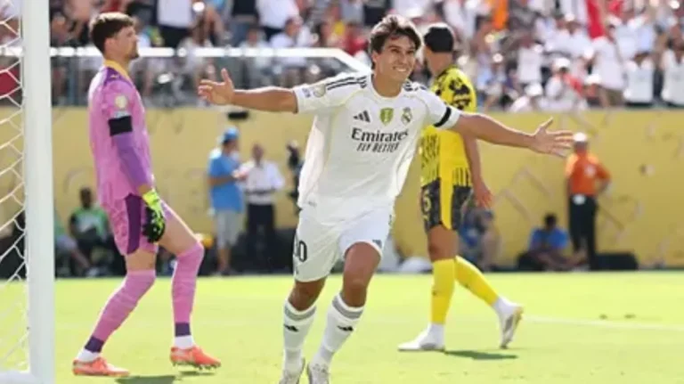 ريال مدريد يتأهل إلى نصف النهائي بثلاثية في شباك بوروسيا دورتموند