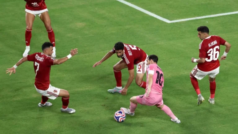 صفقة ميسي: الهلال يتحدى الأهلي بمفاجأة بعد “الإعلان الفرنسي”
