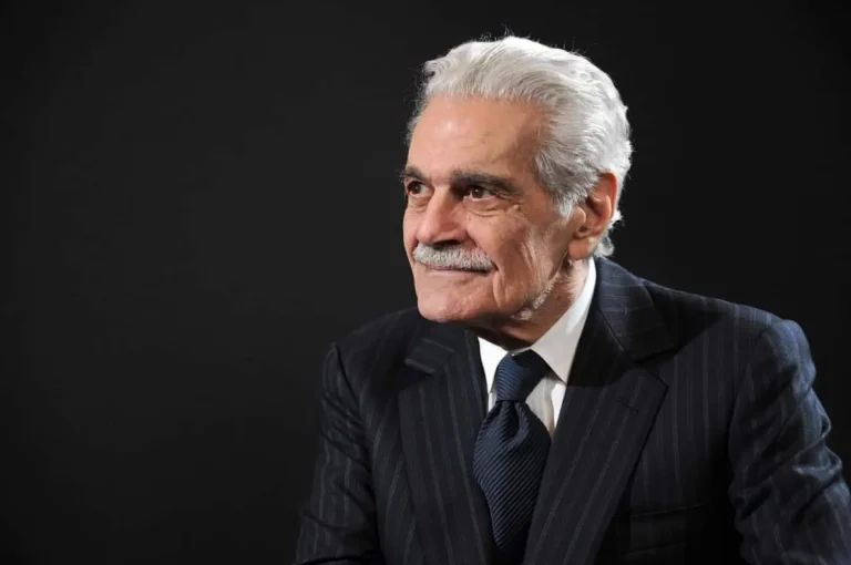 عرض رحلة عمر الشريف العالمية بمركز الثقافة السينمائية الأربعاء المقبل