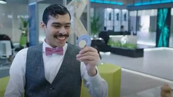 الفنان الشاب أحمد رمزي