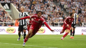 ليفربول يحقق انتصارين مثيرين بأسلوب دفاعي محكم كالفرق الإيطالية