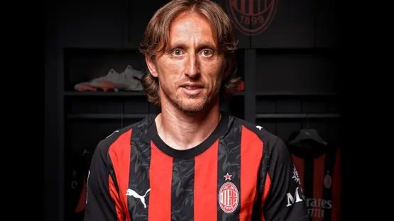 لوكا مودريتش يحتفل بعيد ميلاده الأربعين ويواصل صناعة المجد