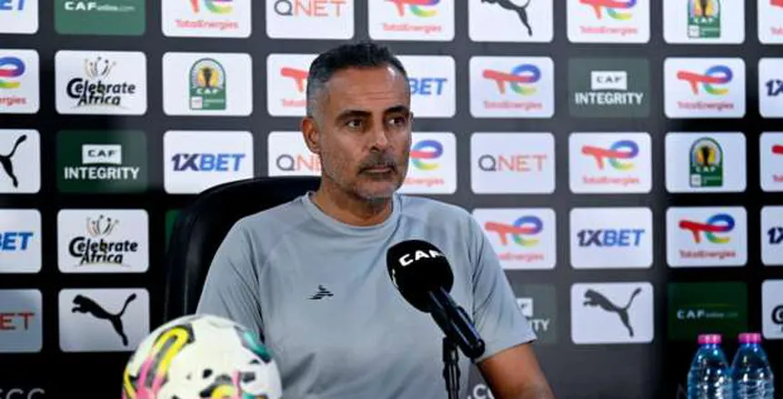 إداري الزمالك يشكر جوميز ويصرف مكافآت مثالية للاعبين