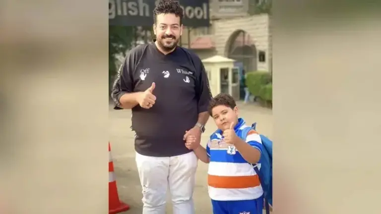 كان ينزف من اذنه والدماء تغطي وجهه!! إسماعيل الليثي يكشف تفاصيل اللحظات الأخيرة من حياة نجله “ضاضا”