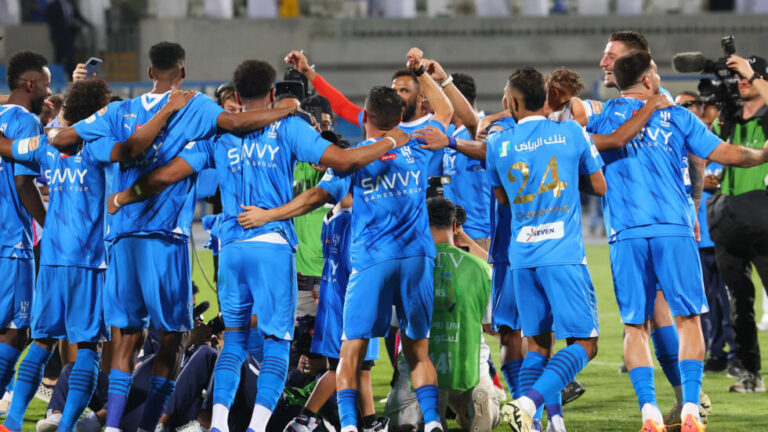 ” ألعب في ريال مدريد آسيا”… حارس الهلال السعودي يرد على شائعات العودة إلى أوروبا