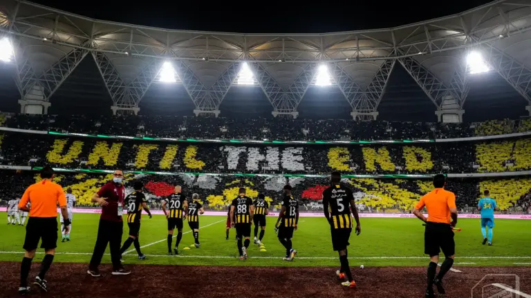 “لماذا جماهير الاتحاد تُهاجمني”… رئيس القوة الزرقاء الأسبق يحذر جماهير الاتحاد من الميركاتو