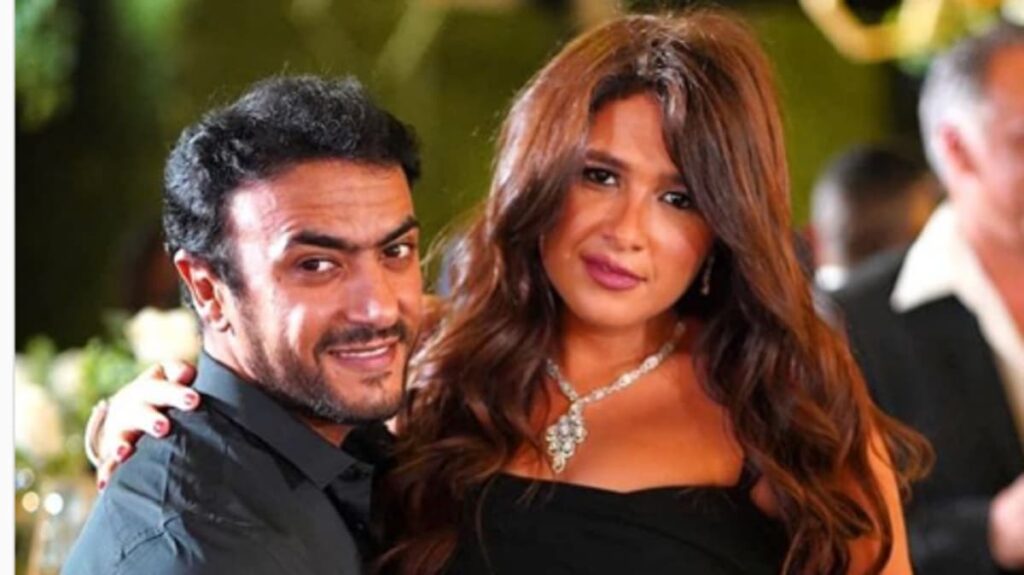 هل ارتبط بقصة حب جديدة بعد طلاقه من ياسمين عبدالعزيز