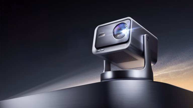 مناسب لشاشات تصل حتى 300 بوصة | Smart Mini Projector C2 Ultra من Hisense متاح في الأسواق