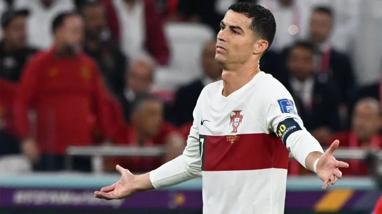 تألق كريستيانو لا يكفي!!! طارق ذياب يوجه كلمات قاسية على نجم البرتغال