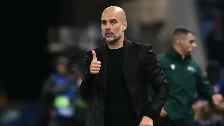 جوارديولا يتغنى بقدرات أسطورة كتالونيا | ميسي أفضل لاعب كرة قدم في التاريخ