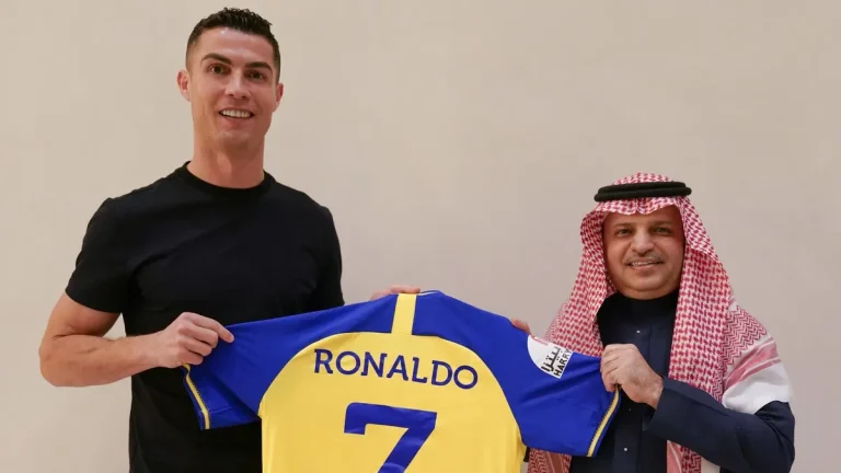 في طريقها للسلبية!! التويجري يفجر الصدمة عن علاقة رونالدو والنصر.. ماذا لو كان مع الهلال؟!
