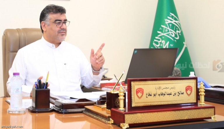 التاريخ والواقع في صالح الأخضر ولكن…!! أبو نخاع يكشف “سر خلطة” الفوز على الإندونيسي