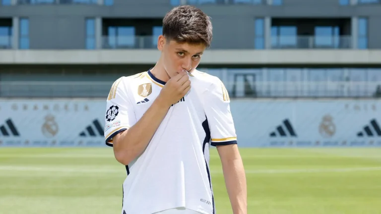 أردا جولر يطلب الرحيل عن ريال مدريد في الميركاتو الشتوي