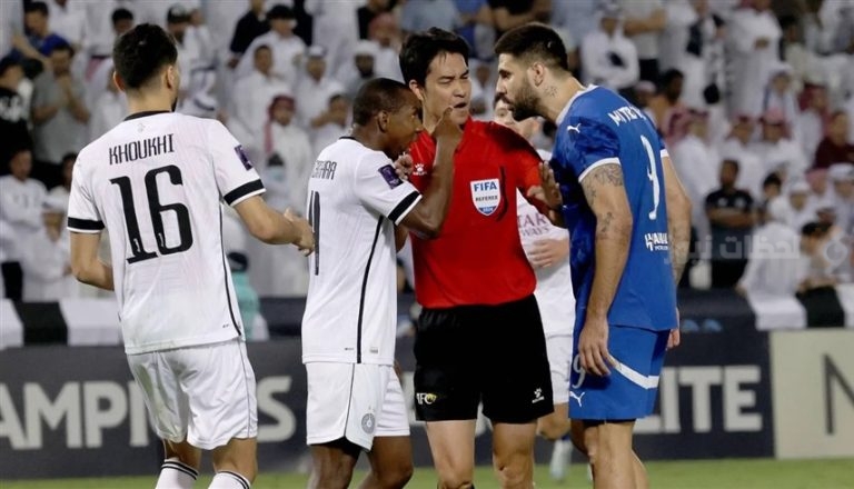إيقاف حكم المباراة! | هل تم إثبات تجاهله للهلال في مباراته مع السد بالفعل ؟؟؟