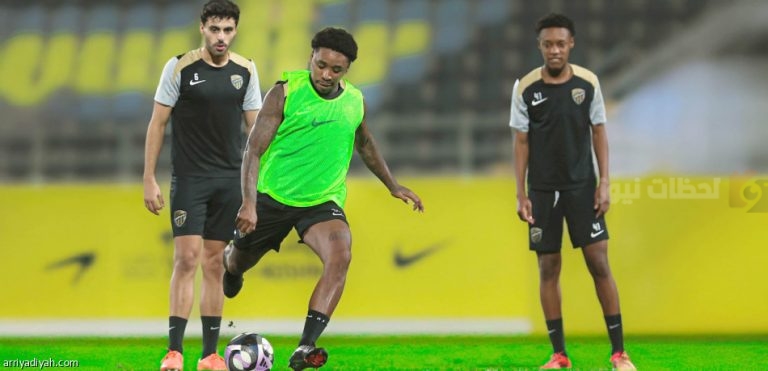 الاتحاد يستعيد الشنقيطي وبيرجوين قبل مواجهة الاتفاق في دوري روشن