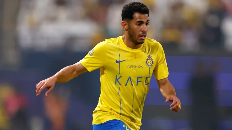 بالفيديو | تصريحات “حسين بابا” لـ “الغنام” ليس لاعبًا مميزًا ويؤدي الواجب فقط!!
