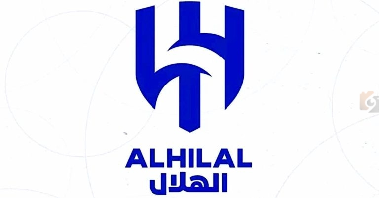 الهلال في شوارع نيويورك | شعار الأزرق على شاشات العرض في المدينة والجميع ينتظر النتائج