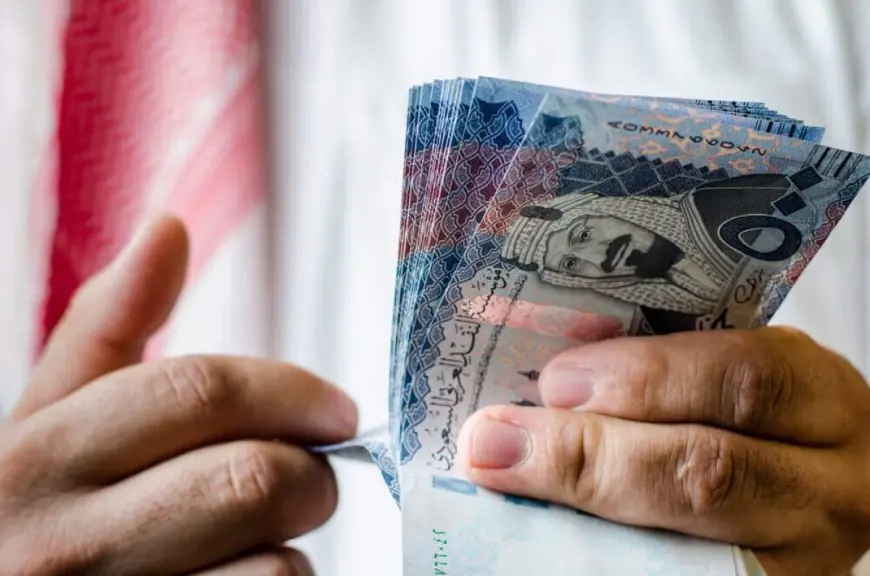 بكم الريال اليوم