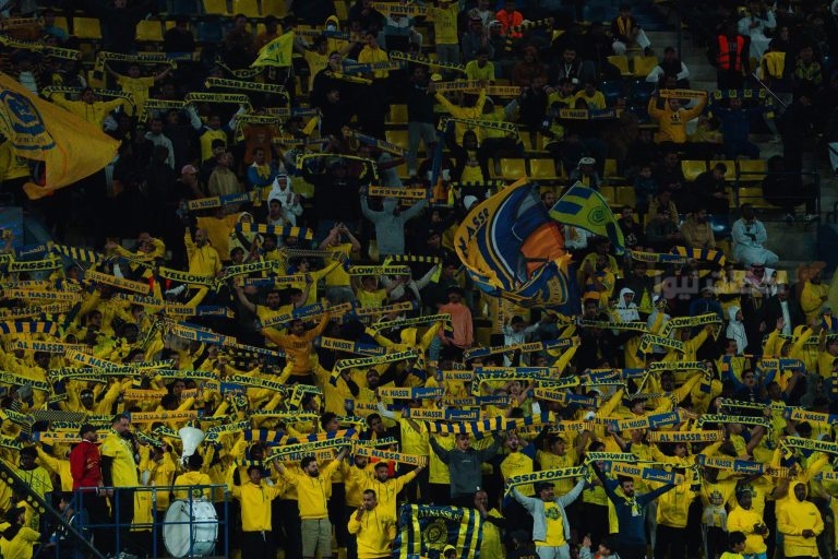 لا تكونوا شركاء مع إدارة الفشل | جمهور النصر يطالب بإقالة فينجا لفشله في إدارة النادي