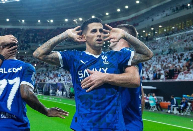 محترف الهلال السعودي يفجرها | دوري روشن السعودي أسطوري وتطور بشكل مروع في الفترة الأخيرة