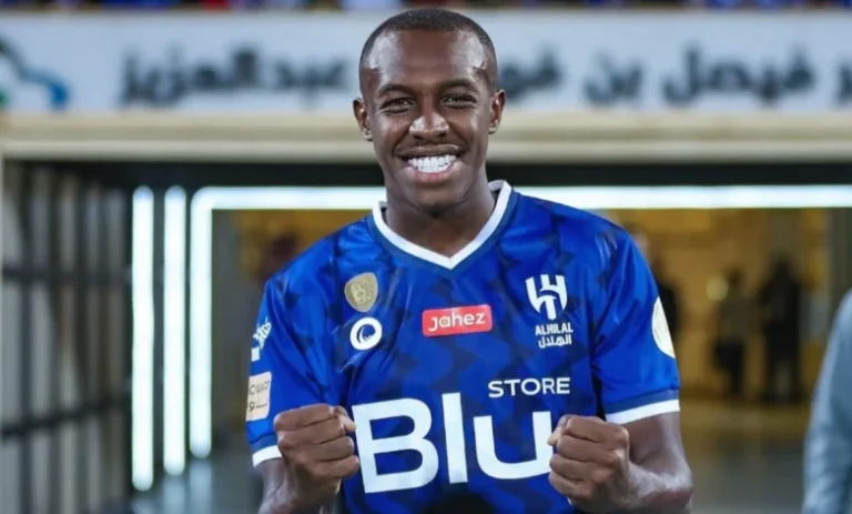 كبير روشن هو الهدف!! صاعقة من سر رحيل سعود عن الهلال.. “روما مجرد كبري”