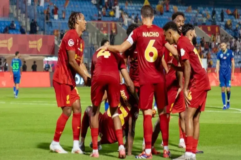 صار الوصيف!! محترف القادسية يكسر رقمًا قياسيًا بعدد التدخلات لقطع الكرات