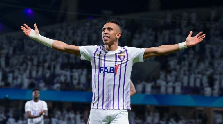 كانوا أفضل ونعد الجماهير بالعودة… نجم العين الإماراتي يتحدث بعد خماسية النصر
